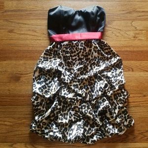 Studio Y Black and Leopard Print dress